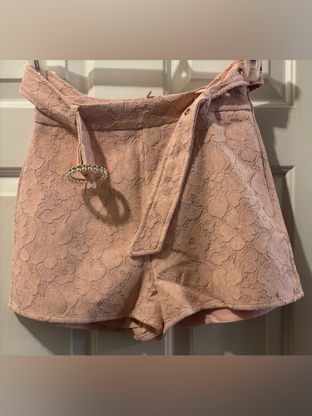 Main Strip Blush Pink Lace High-Waist Women’s Shorts